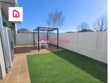Piso en venta en Masies de Voltregà Les. Planta baja de VPO con jardín en Les Masies de Voltregà Osona Zona Vinyoles. Pisos Masies de Voltregà.