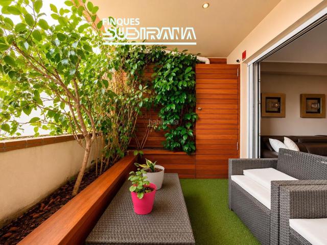 Piso en venta en Masquefa. Exclusiu pis de disseny al centre de Masquefa Un oasi de luxe, confort i naturalesa. Pisos.