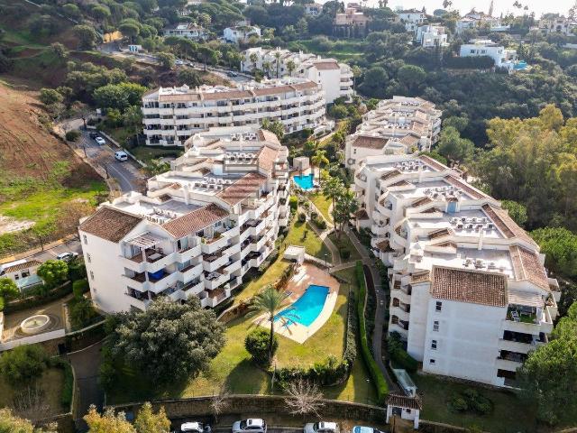 Piso en venta en Marbella, Elviria. Piso en venta en Santa Mª Green Hills, Elviria en Marbella. Pisos.