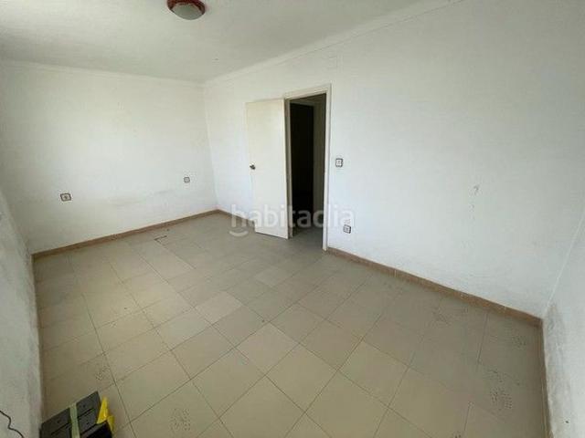 Piso en venta en Marchena. Solvia Inmobiliaria Piso Marchena. Pisos.