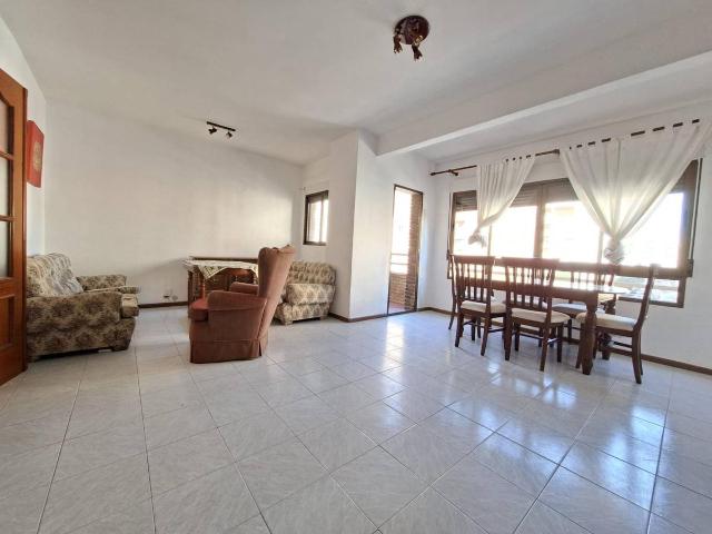 Piso en Venta en Maria Auxiliadora Barriada de Llera