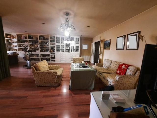 Piso en Venta en Maria Auxiliadora Barriada de Llera