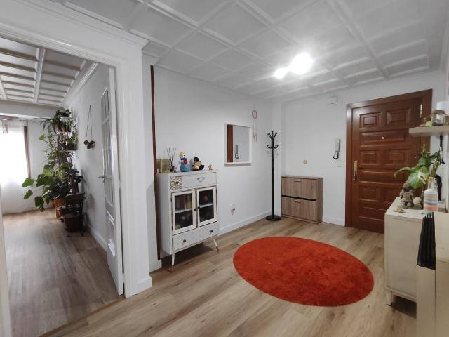 Piso en Venta en Marín
