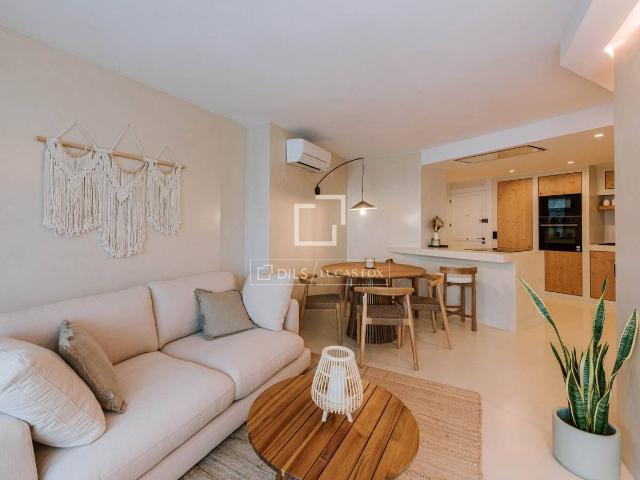 Piso en Venta en Marina Botafoc Platja de Talamanca