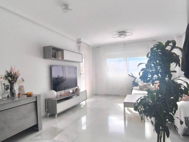 Piso en Venta en Martín Carpena Torre del Río