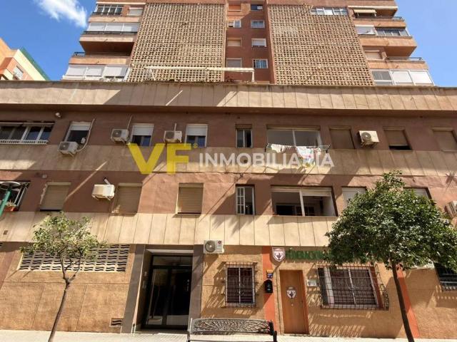 Piso en Venta en Martín Carpena Torre del Río