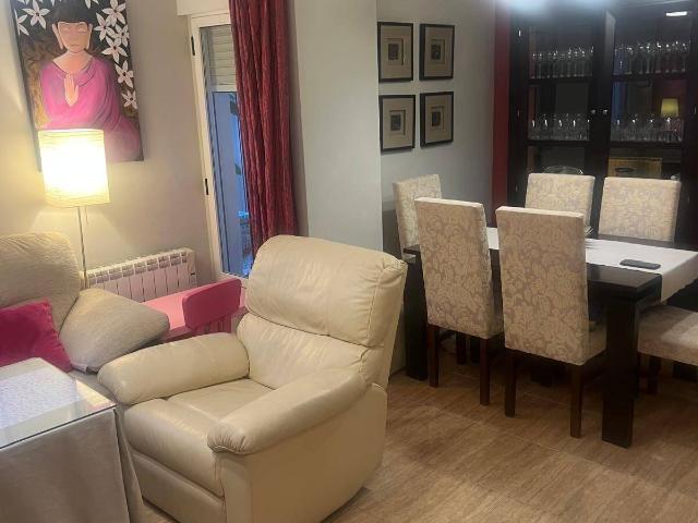 Piso en Venta en Martos