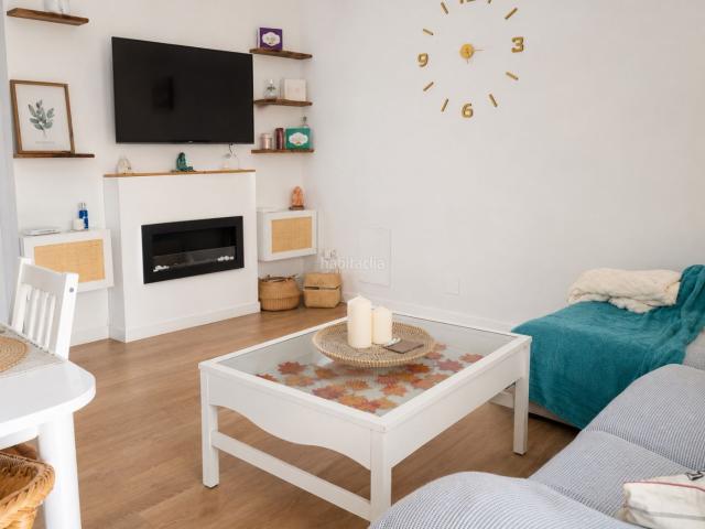 Piso en venta en Martorell. Dúplex con terraza en La Vila de Martorell 3 habitaciones Ascensor Listo para entrar a vivir. Pisos.