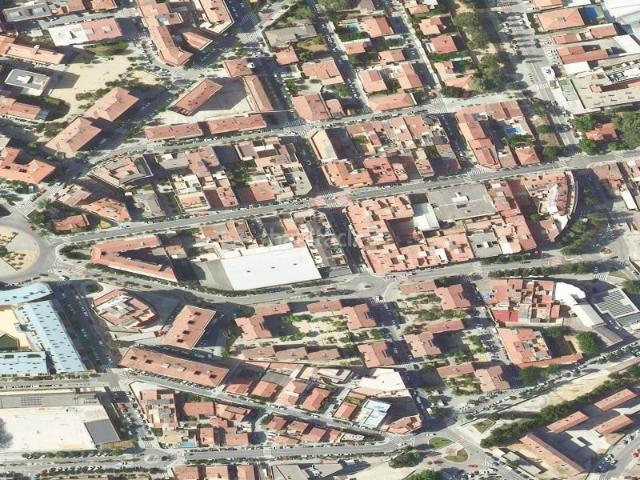 Piso en venta en Martorell. Piso en Avenida Sant Antoni Maria Claret en Martorell, Barcelona. Pisos.