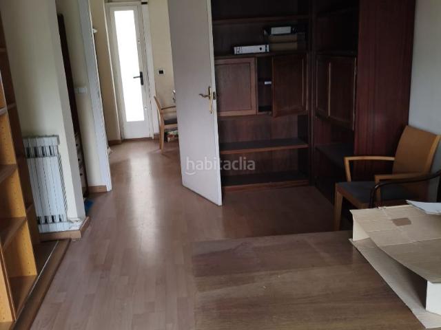 Piso en venta en Mataró, Centre. MITA INDIVISA PISO INVERSION REBAJADO. Pisos.