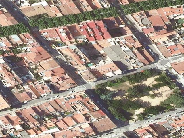 Piso en venta en Mataró, Centre. Piso en Plaza Fiveller en Mataró, Barcelona. Pisos.