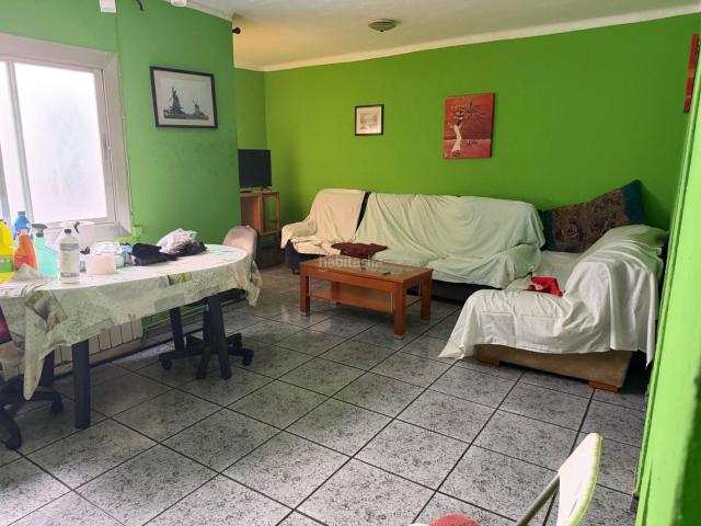 Piso en venta en Mataró, Cerdanyola Nord. Piso en venta en Cerdanyola Nord, zona Correos. Pisos.