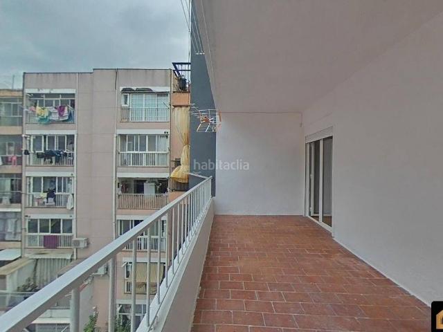 Piso en venta en Mataró, Cerdanyola Sud. IDEAL INVERSORES NO SE PUEDE VISITAR y EL PAGO TIENE QUE SER AL CONTADO Piso con muy buena Rentabilidad en Mataró!. Pisos.