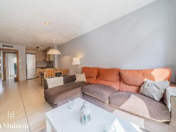 Piso en venta en Mataró, Cerdanyola Sud. Piso en Calle de Carlemany Zona Eurofitness El Sorrall. Pisos.