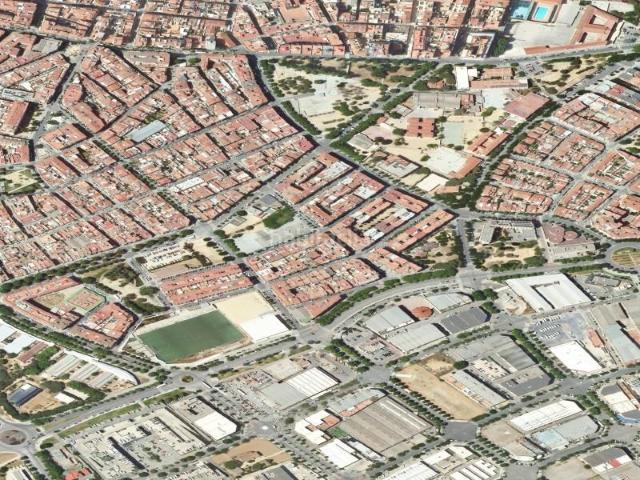 Piso en venta en Mataró, Cerdanyola Sud. Piso en Calle Rossello en Mataro, Barcelona. Pisos.