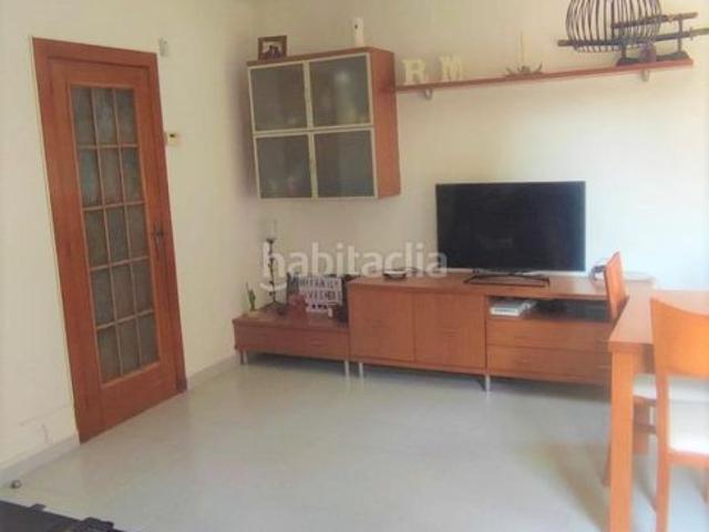 Piso en venta en Mataró, Cerdanyola Sud. PISO REFORMADO CON MUEBLES Y ELECTRODOMÉSTICOS, ALQUILADO PARA INVERSORES. Pisos.