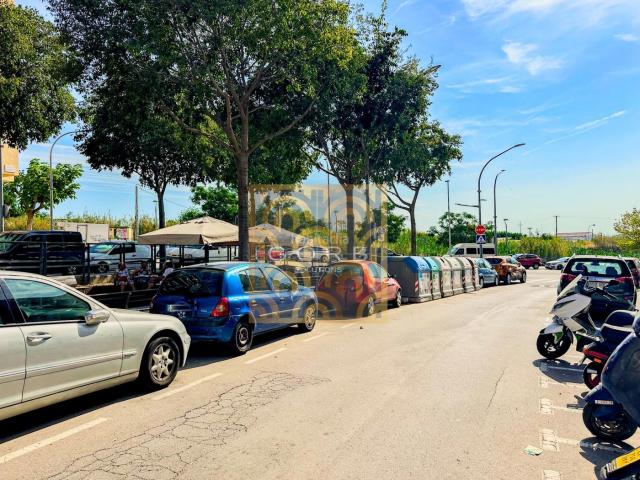 Piso en venta en Mataró, El Palau Escorxador. IDEAL PARA INVERSIÓN!. Pisos.