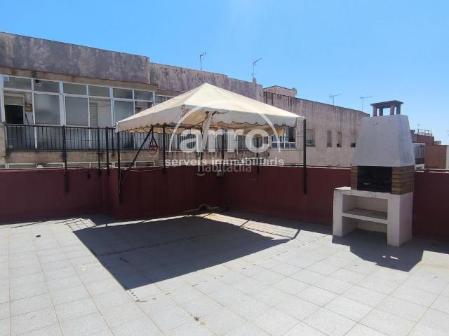Piso en venta en Mataró, Els Molins. PISO CON GRAN TERRAZA PRIVADA MATARÓ ELS MOLINS. Pisos.
