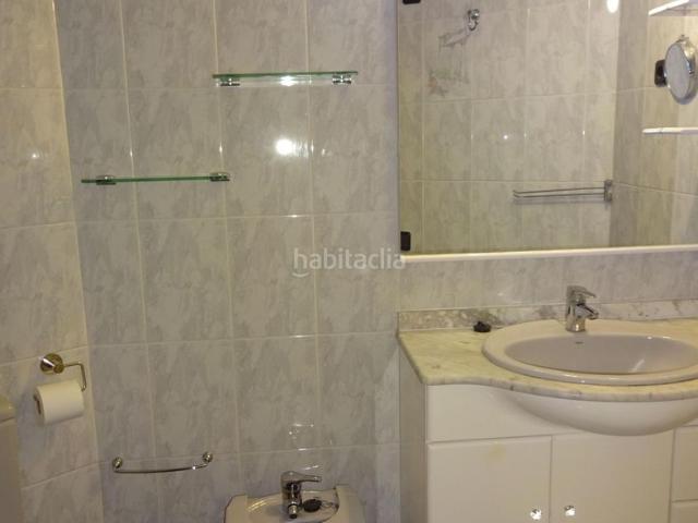 Piso en venta en Mataró, Rocafonda. Piso de 4 habitaciones !. Pisos.