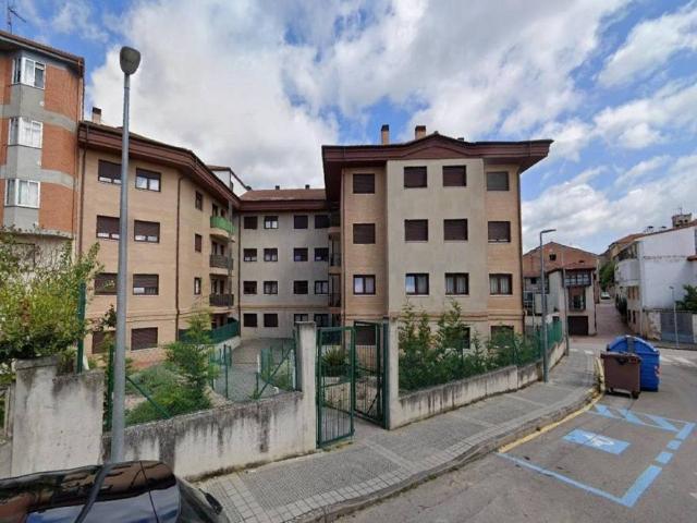 Piso en Venta en Medina de Pomar