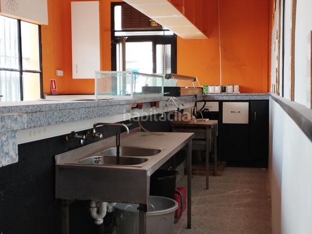 Piso en venta en Medina del Campo. VIVIENDA Y LOCAL AL LADO DEL CENTRO. Pisos Medina del.