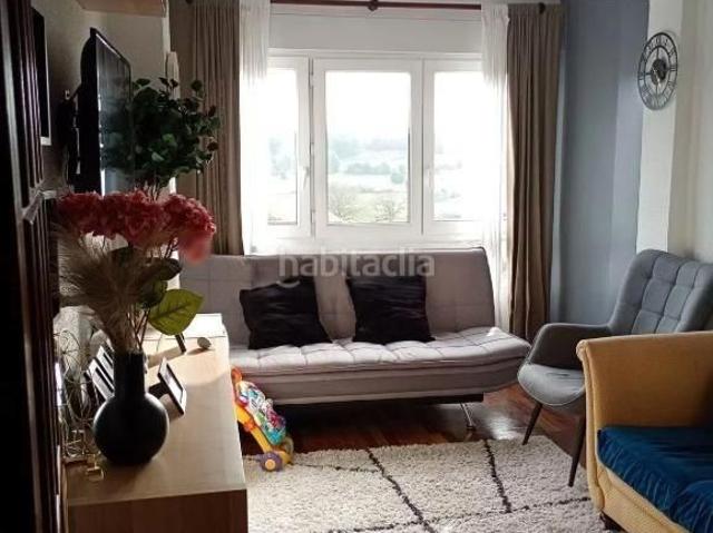Piso en venta en Medio Cudeyo, Solares Valdecilla. PISO DE TRES HABITACIONES EN SOLARES. Pisos Medio.