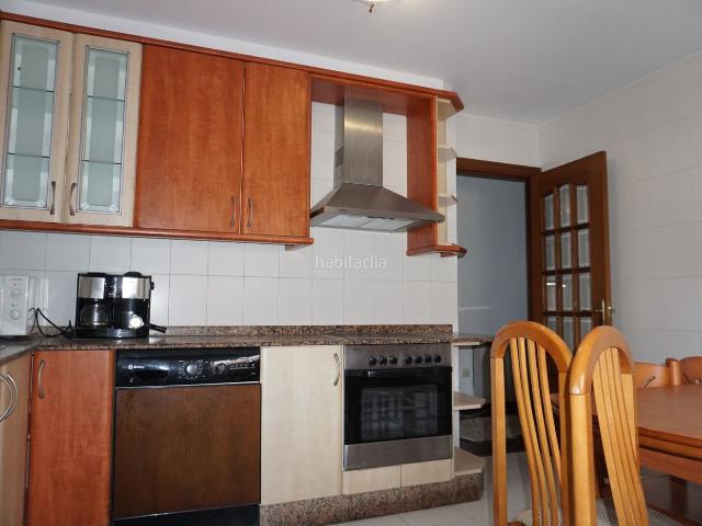 Piso en venta en Melide. PISO 121 M2 RONDA CORUÑA MELIDE. Pisos.
