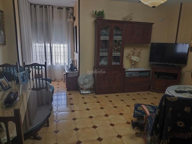 Piso en venta en Mengíbar. Piso en planta baja en carretera de Espeluy. Pisos.