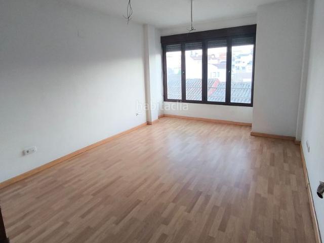 Piso en venta en Mengíbar. Pisos.