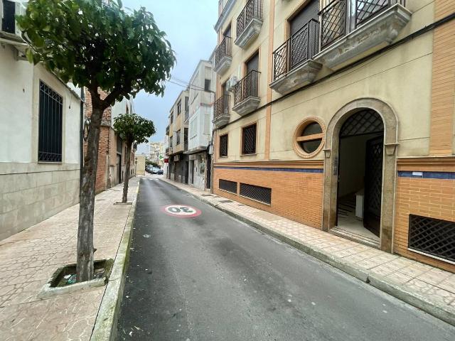 Piso en Venta en Mengíbar