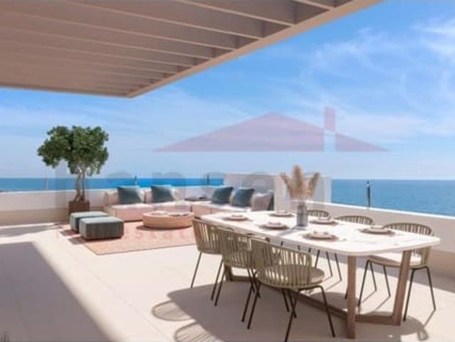 Apartamento en venta en Mezquitilla, Málaga Costa del Sol