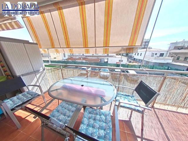 Piso en venta en Miami Platja, Centre Costa Dorada. Piso a 400 metros de playa Cristal. Pisos Miami.