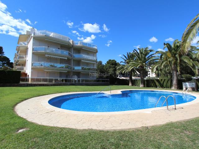 Piso en venta en Miami Platja, Passeig Marítim Costa Dorada. Primera línea de mar, apartamento zona calas. Pisos Miami.