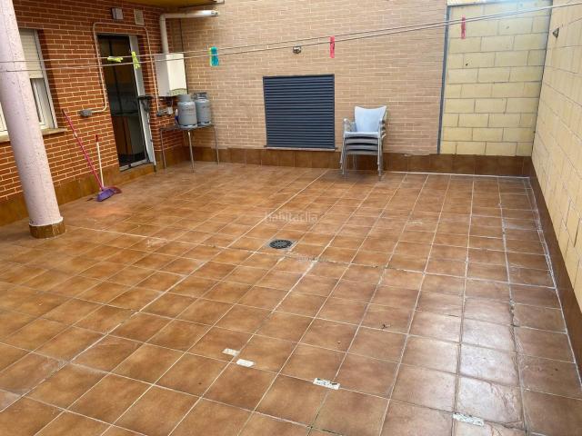 Piso en venta en Miguelturra. ESPECTACULAR PISO DE 3 DORMITORIOS CON PATIO DE 45 METROS EN MGUELTURRA. Pisos.