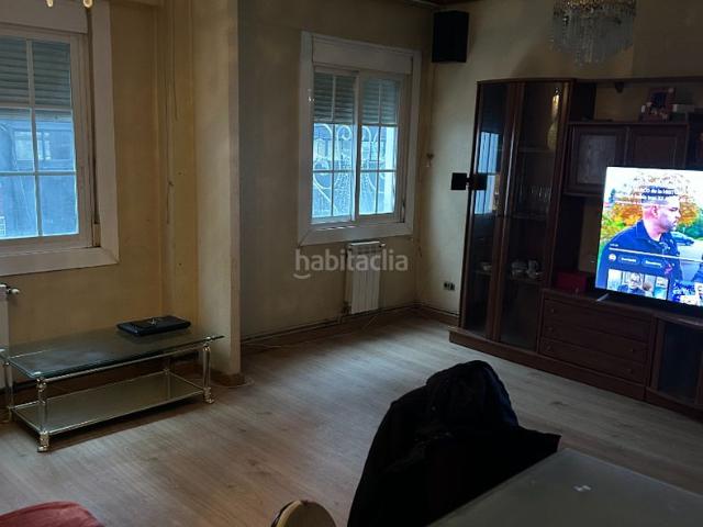 Piso en venta en Miguelturra. Piso amplio en Emilia Pardo Bazán, Vigo 109 m². Pisos.