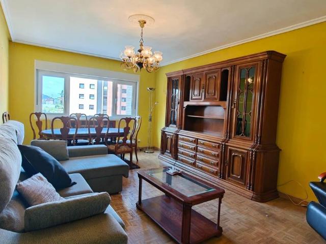 Piso en Venta en Milán Pumarín