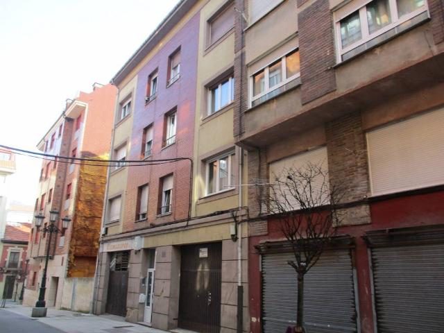 Piso en Venta en Milán Pumarín