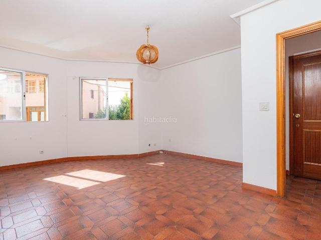 Piso en venta en Miraflores de la Sierra. Pisos Miraflores de la.