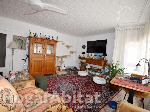 Piso en venta en Miramar. CERCA DEL CENTRO! SOFISTICADO Y LUMINOSO CON BALCÓN. Pisos.