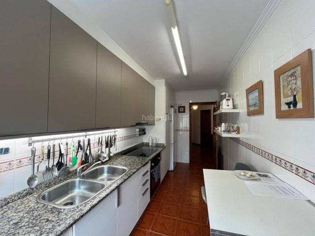 Piso en venta en Miño. PISO EN VENTA CENTRO DE MIÑO, CALLE RAXEL. Pisos.