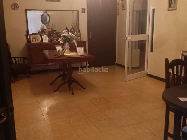 Piso en venta en Moguer. PISO Y SALON PARA REFORMAR CON SALIDA A DOS CALLES. Pisos.