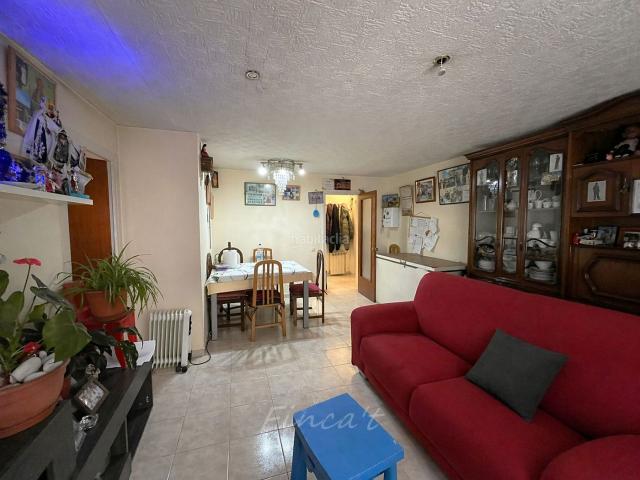 Piso en venta en Moià. Piso muy céntrico en venta en Moià. Pisos.