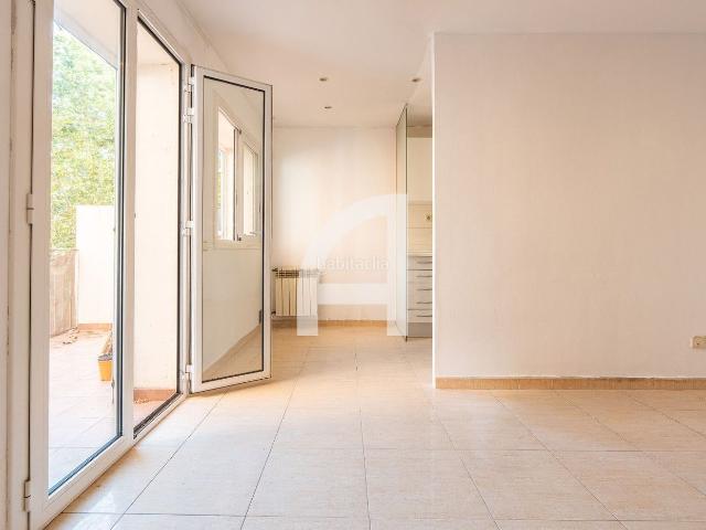 Piso en venta en Molins de Rei. PISO CÉNTRICO CON TERRAZA Y AZOTEA. Pisos Molins de.
