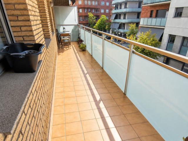 Piso en venta en Molins de Rei. PISO EN PERFECTO ESTADO CON BALCÓN Y PARKING. Pisos Molins de.