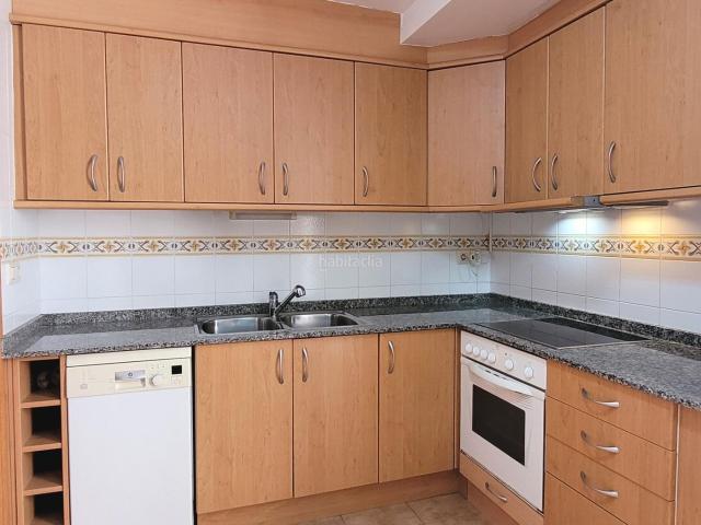 Piso en venta en Mollerussa. Piso acogedor y bien distribuido. Pisos.