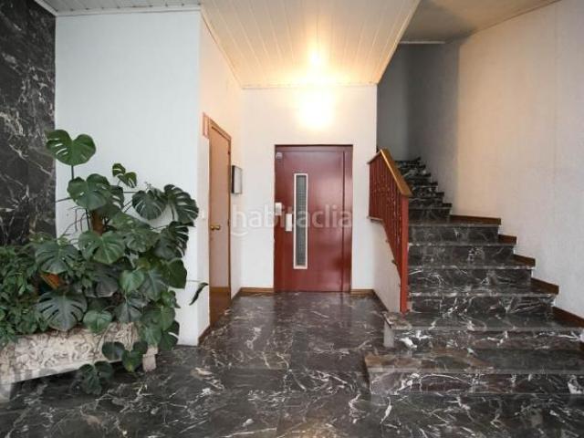 Piso en venta en Mollerussa. Piso en venta en calle Ferrer I Busquets. Pisos.