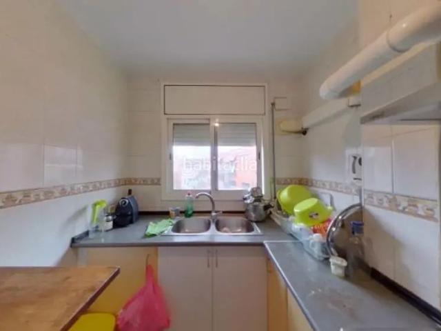 Piso en venta en Mollet del Vallès, Can Pantiquet. Mollet del Vallès, Barcelona. EN RENTABILIDAD se vende alquilado, no se puede visitar ni hipotecar. Pisos Mollet del.
