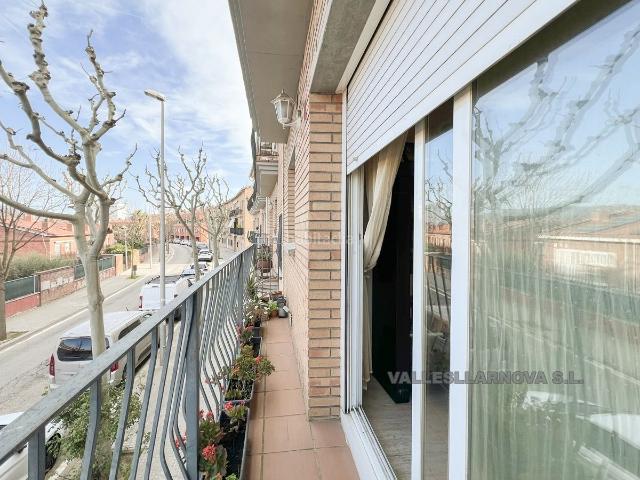Piso en venta en Mollet del Vallès, Santa Rosa. PISO Y PARKING, SANTA ROSA RESIDENCIAL. Pisos Mollet del.