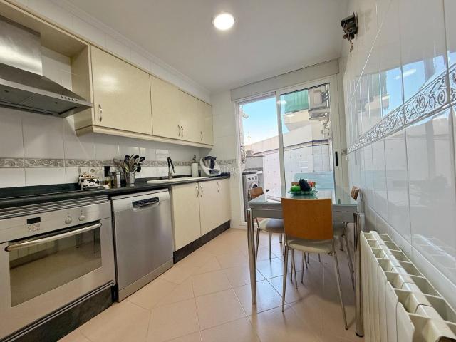 Piso en venta en Moncada. Gran oportunidad en una de las mejores zonas de Moncada. Pisos.