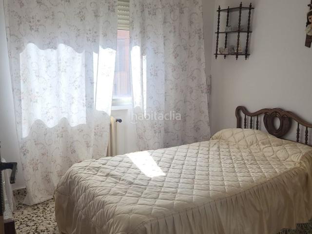 Piso en venta en Mondéjar. Piso Familiar con increíble garaje. Pisos.